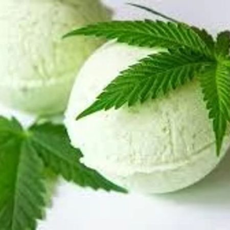 THC Bath Bombs / CBD Bath Bombs 200mg